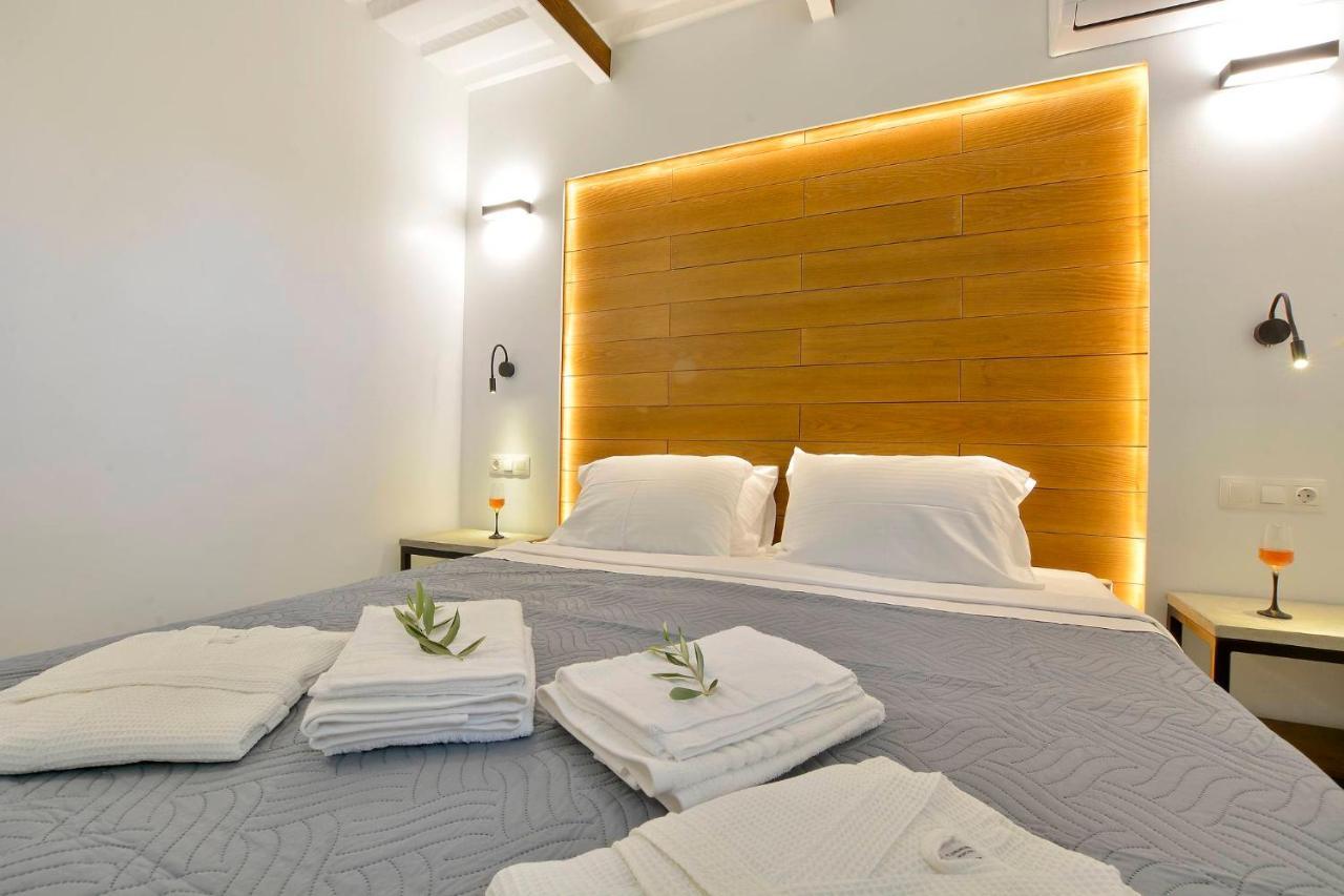 Villa Flamingo - 4 Bedrooms - Private Pool - Next To Renowned Issos Beach & Lake Korission Línia Extérieur photo